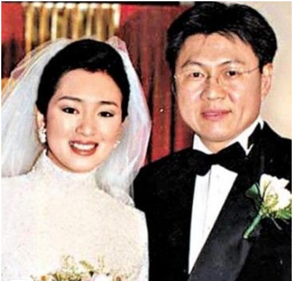 巩俐|2018年，70岁“百亿”老头米歇尔去医院做了一件事，巩俐心甘情愿的嫁了