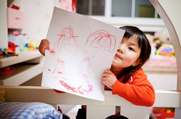 小邢聊育儿|育儿密码：这3种家庭养出的孩子容易产生自卑感，你知道吗？