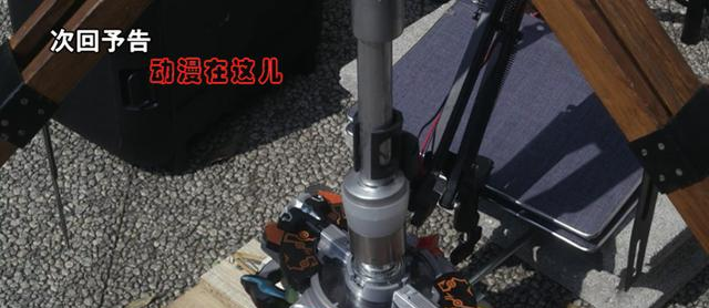 罗布奥特曼|罗布奥特曼：巅峰颜值的湊澪，夺取三个回旋闪光，难道有邪恶目的