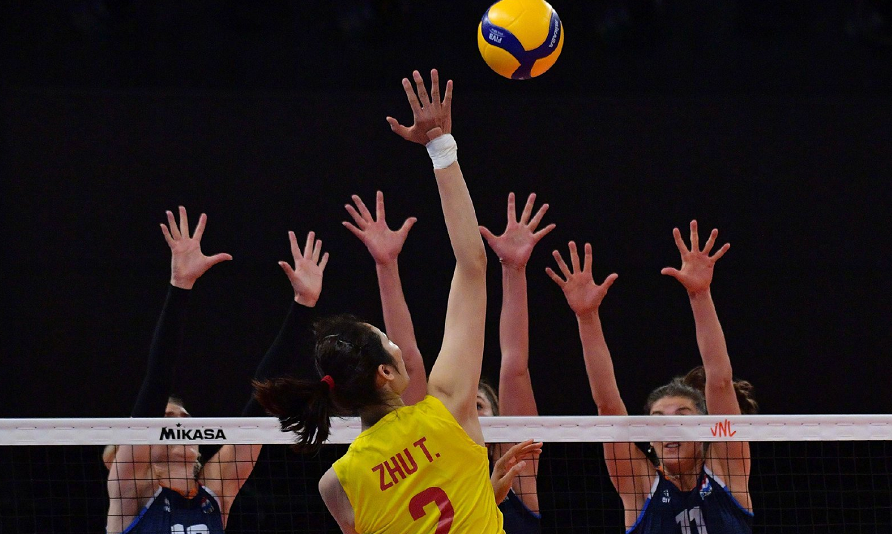 龚翔宇|两连胜！中国女排3-0击败荷兰，朱婷王之蔑视，龚翔宇袁心玥爆发