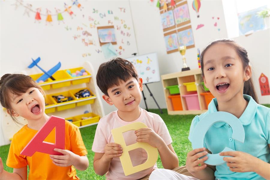 雷七有料|具备这些“超能力”的孩子，就算学习不优秀，未来也不会太差