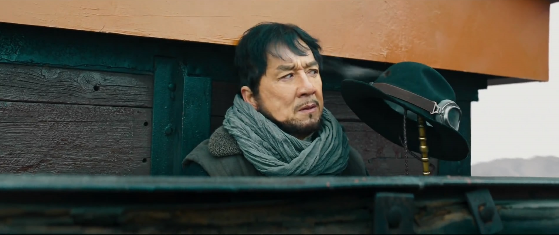 王俊凯|成龙保驾护航，25位明星出演的新片观众不买账，2天票房1266万