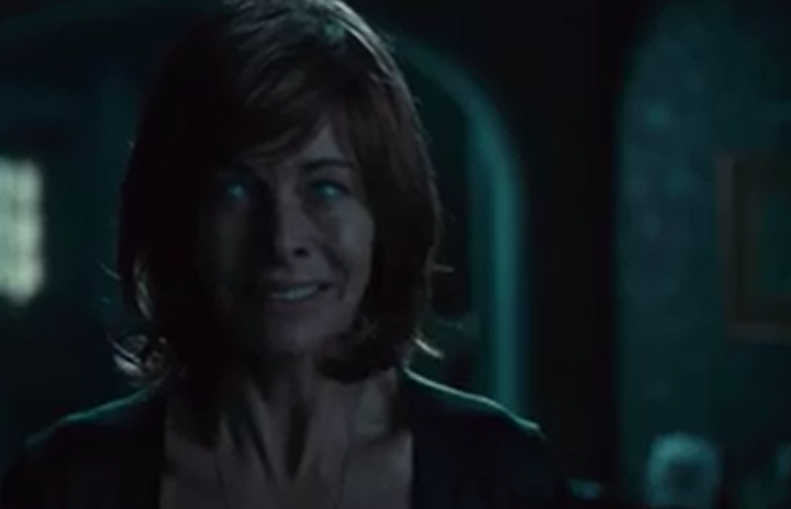 空城里的少年记 《茱莉亚的眼睛》：女子妹妹自杀，调查真相，发现变态早就盯上她