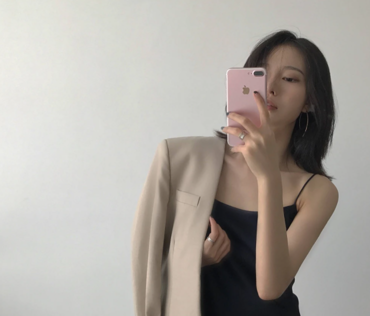 女海王项思醒被曝光之后,彻底人财两空,如今却发文忏悔