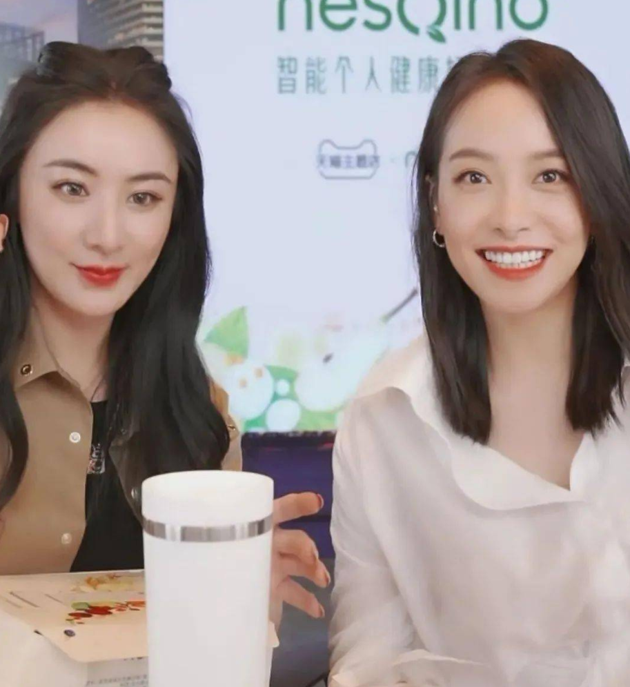 |有一种“整容”叫薇娅卸妆，看到素颜照后，网友：是同一个人吗