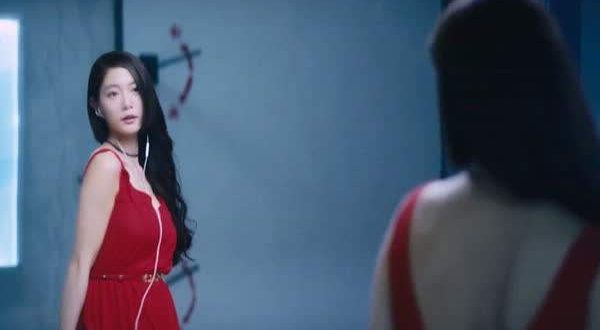 李成敏|?她是电影《情圣》中的红衣美女，星途事业一帆风顺，据说现在还没嫁人