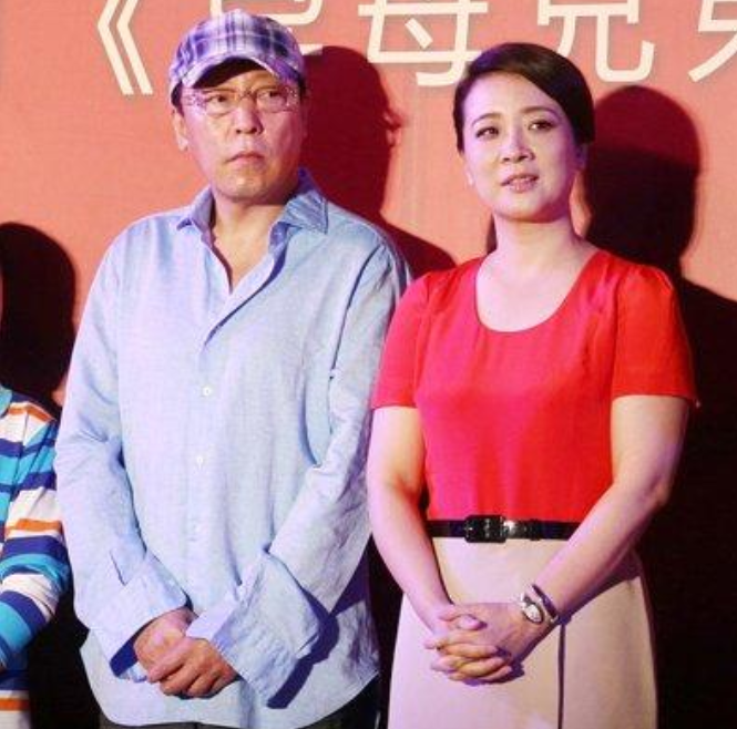 倪大红|倪大红隐藏了31年的妻子，竟是我们熟悉的她，难怪一直藏着掖着！