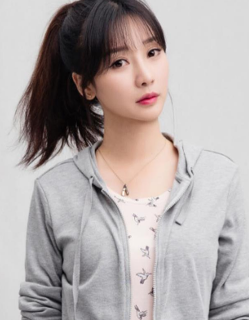 王健林|单身了40年的柳岩被问：有需求了怎么解决？她的回答大方又直白