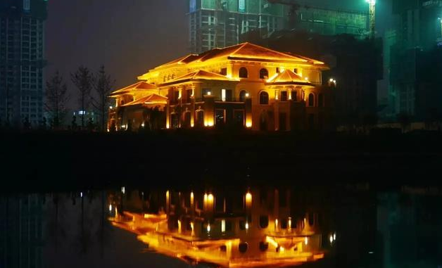 |摄影中的对称构图，可以拍些什么内容？