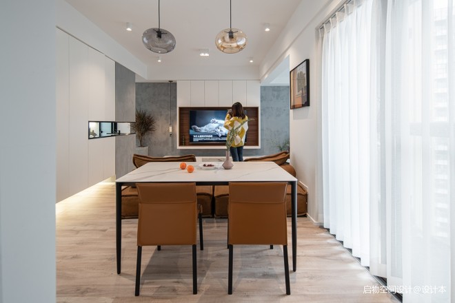 118㎡混搭两居,大胆的水泥墙设计,打造舒适感满分的家居!