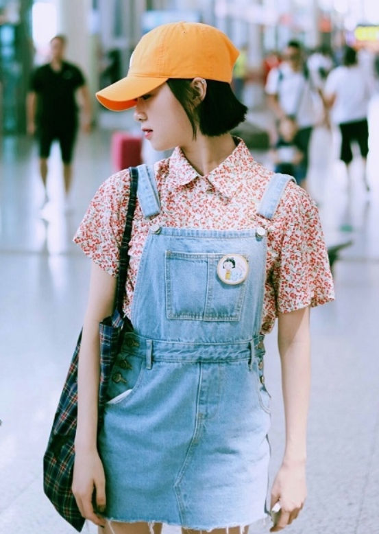 勇哥说时尚|小个子女生也有春天！跟钻石女孩李子璇学穿搭，玩转不同风格