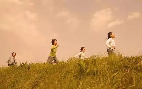 鲸鱼奶妈说|为人父母，有一件事比你的言行更重要