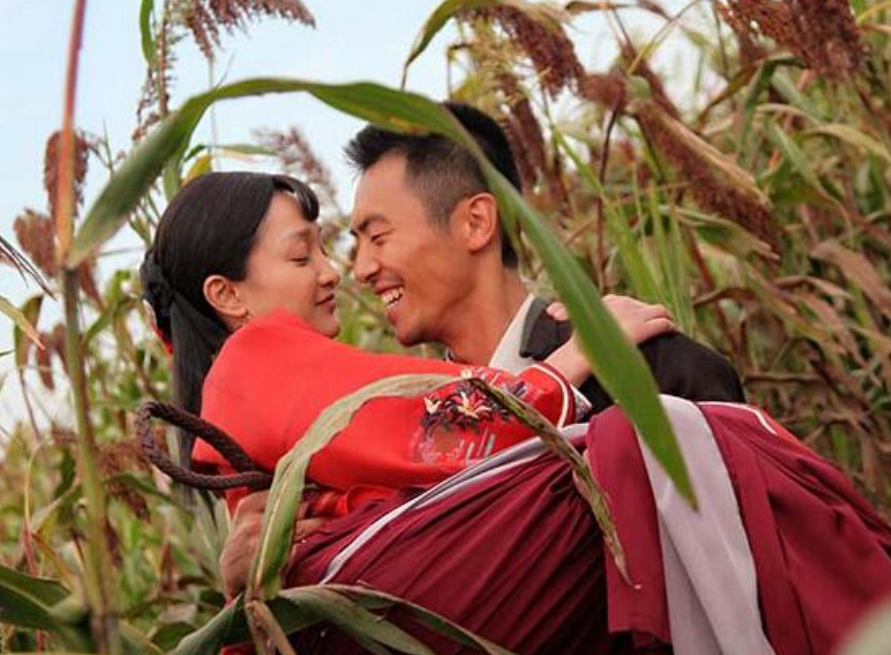 沈佳妮|她是娱乐圈“最干净”的女星，因戏生情3年生2娃，今老公火遍全国