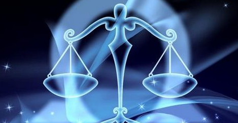 梅梅星座分析|天秤座的人善解人意，情商非常高，十分渴望爱情