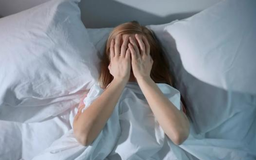 |吃一口胜过5杯蜂蜜水，医生：你若天天吃，远离失眠多梦沾床就睡