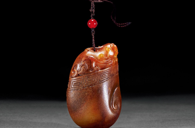 |盘玉是玩和田玉的重要环节,人养玉三年,如何正确养和田玉?