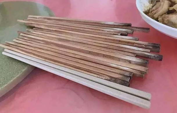 肝癌|一家三口查出肝癌，8岁孙子也没幸免，医生：什么年代了，1物还不赶紧换