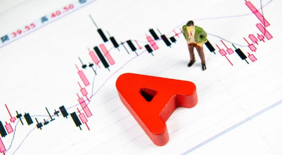 涨停股 A股开始释放三大信号，今天这一跌，明天还能大涨吗？