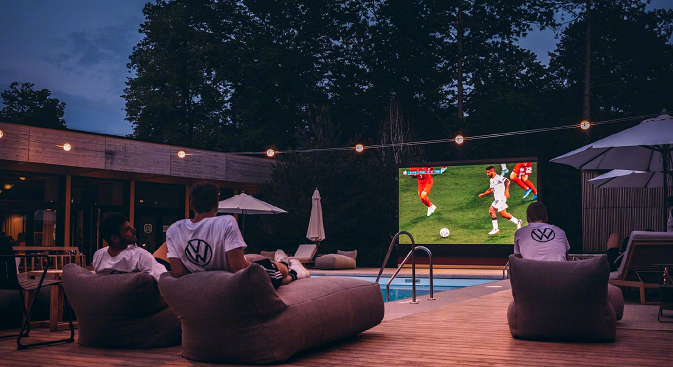 因西涅|吐槽欧洲杯!直播遇事故+因西涅被恶搞,低级失误致敬中国国奥