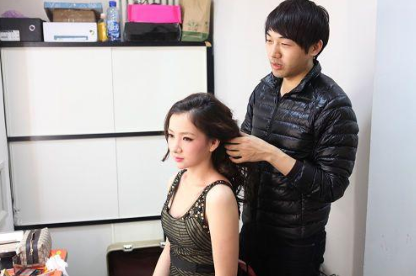 朱亚文|19岁出道,与朱亚文相恋9年,却输给沈佳妮,今36岁收获幸福