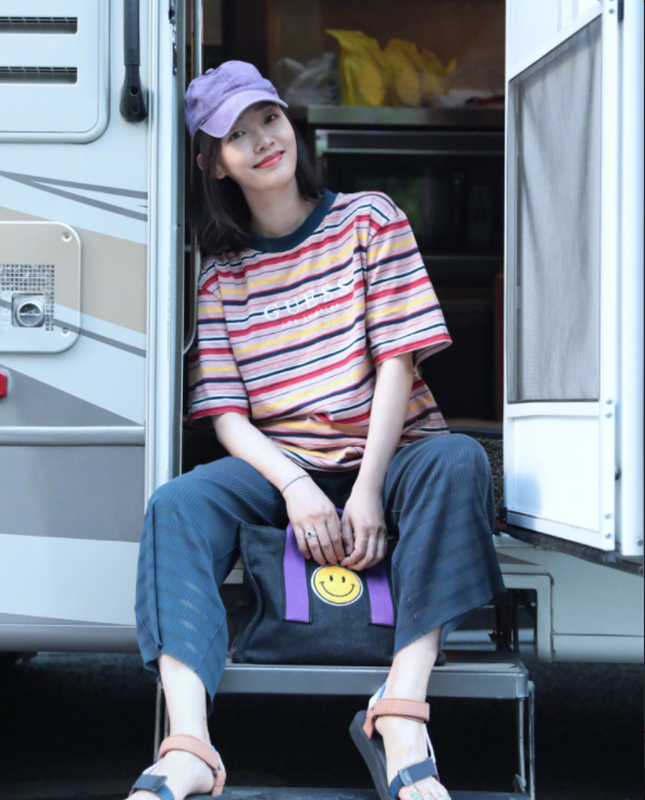 电影|白百何新戏遭“职场骚扰”，被领导灌酒强抱，表情惊吓网友痛惜