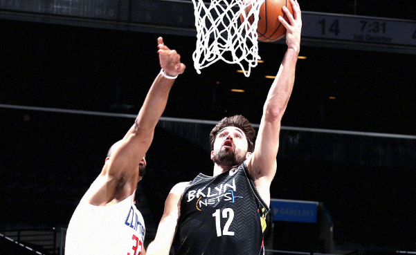 凯里·欧文|逆转！篮网终结快船3连胜，卡椒合砍59分，欧文39分哈登三双