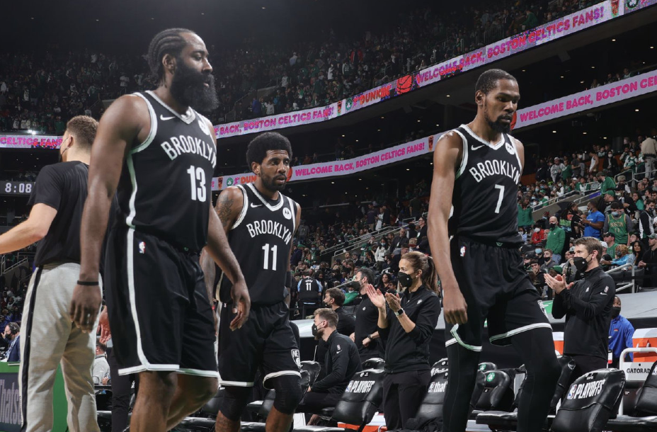 篮网队|42分+39分+23分,摊牌了,就要三打五!就这配置,湖人快船干瞪眼