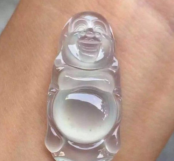 文玩|翡翠为什么要上蜡？上蜡对翡翠有影响吗？  ?