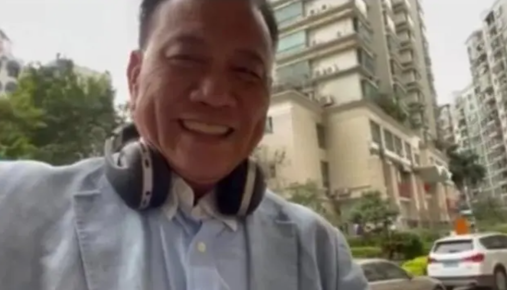 万梓良|港星万梓良自爆全家定居长沙住普通小区,网友:经历多了没钱买豪宅