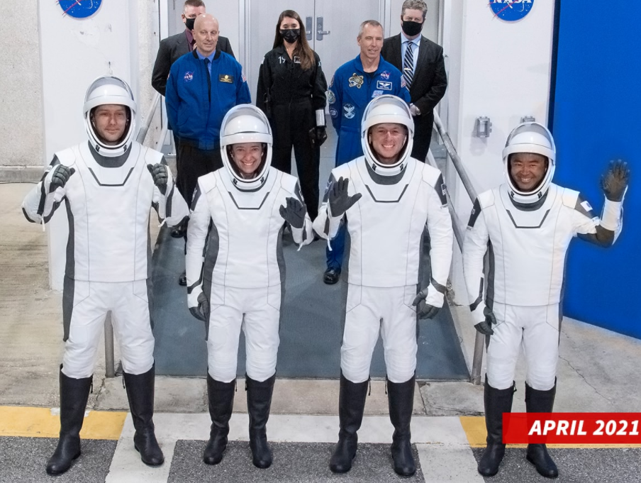 6个月的国际空间站任务结束  太空舱返回地球…