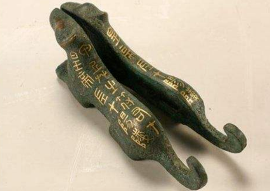 公共安全 三次鉴定均为赝品,被人用50元买走,后来价值过亿