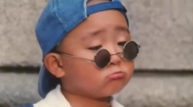 郝劭文|实时在线60000人，郝劭文的“寒酸”，值得太多明星去“偷师”了