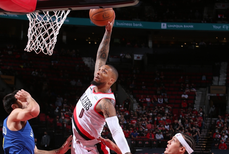 开拓者队|砍下57分！约基奇小里弗斯爆发，掘金2-1开拓者，利拉德37分难救主