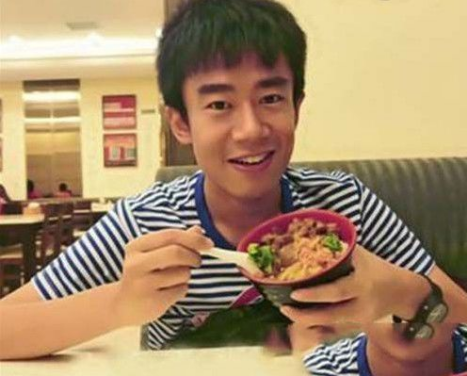 洪金宝|李雪健的儿子原来是他，格外低调的星二代，靠自己名气大涨