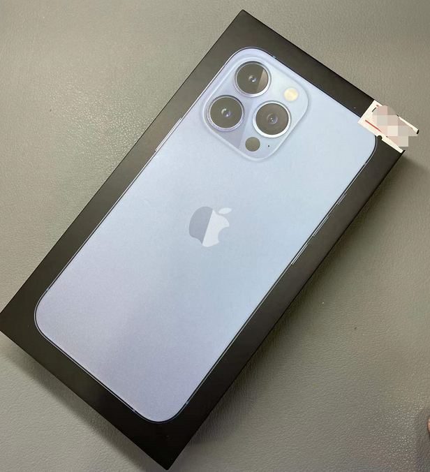 华强北|网友华强北买到iPhone13Pro后封机,评论:没点经验还敢去华强北?