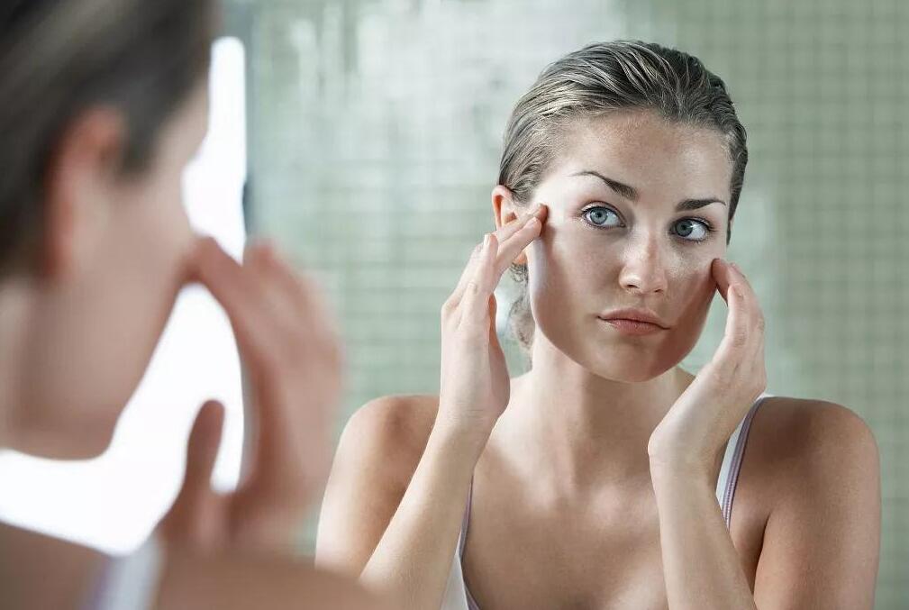 眼霜 “国宝级”平价眼霜成功翻红,曾因价低被看不起,吴昕:值得入手