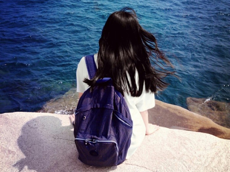 女孩|22岁低调富二代女孩表白被拒，对方知道女孩家世后，又反追，现实