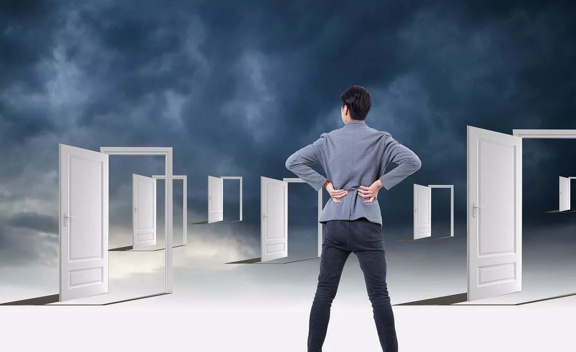 |职场混得再难,也要“吞下”10个小道理,人生无须开挂,越走越顺