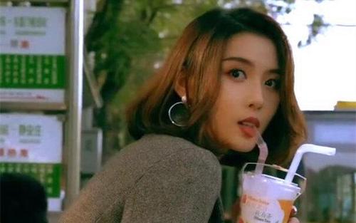 短视频|刚和猴哥合同结束，聂小雨就学痞幼和新男网红炒作，网红CP还是不能信啊