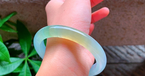 翡翠|很多店家都说翡翠有升值空间，不管价格高低，这种说法是错误的