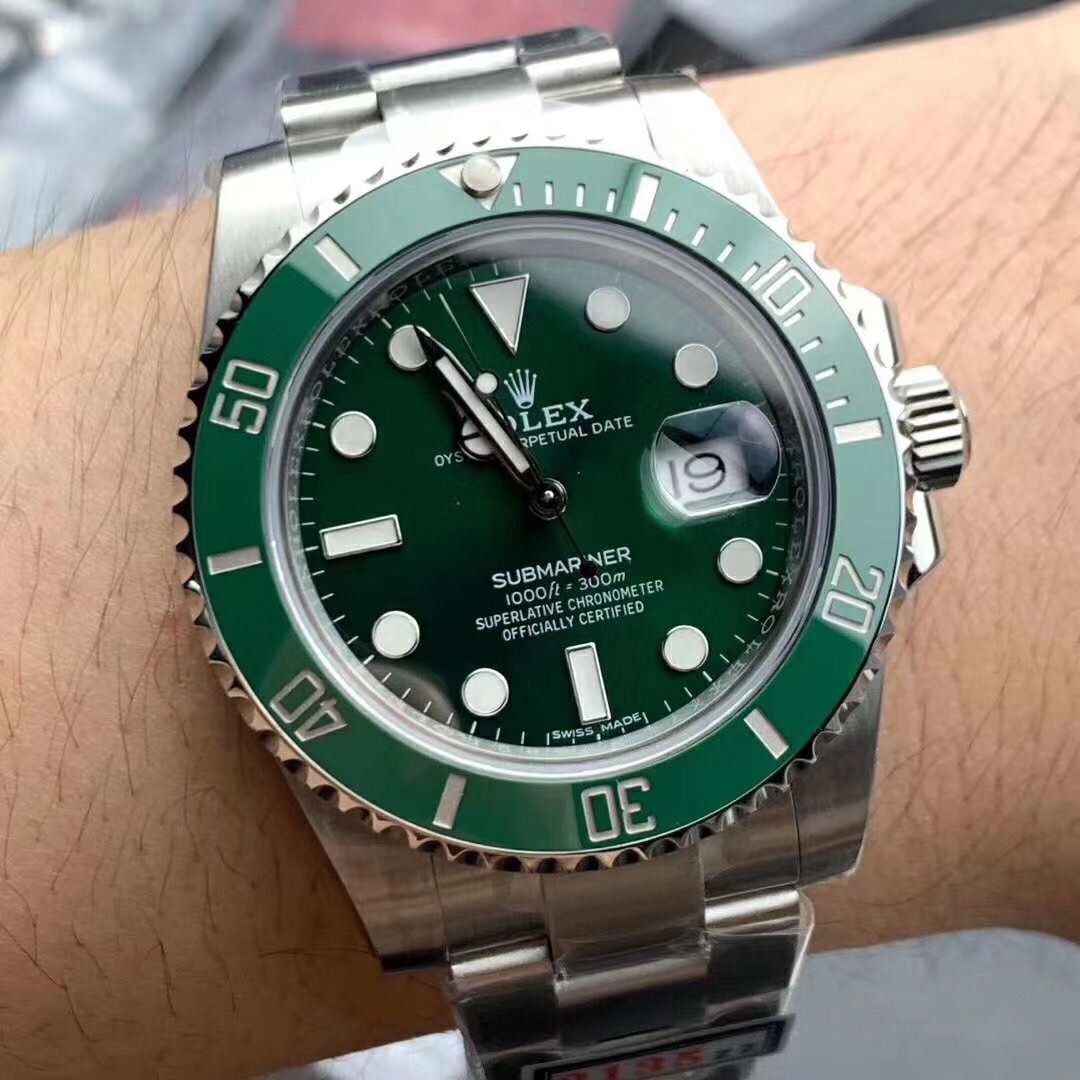 不回忆的青春 一分钱一分货的复刻表真的和正品一模一样吗？