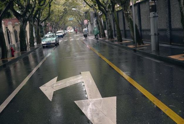 小丫说事儿 和前任发的最后一条消息