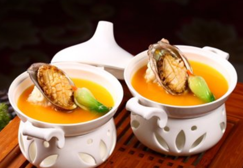 痛风|无论男女，身体2处“发臭”，或是尿酸在“兴风作浪”，趁早检查肾脏