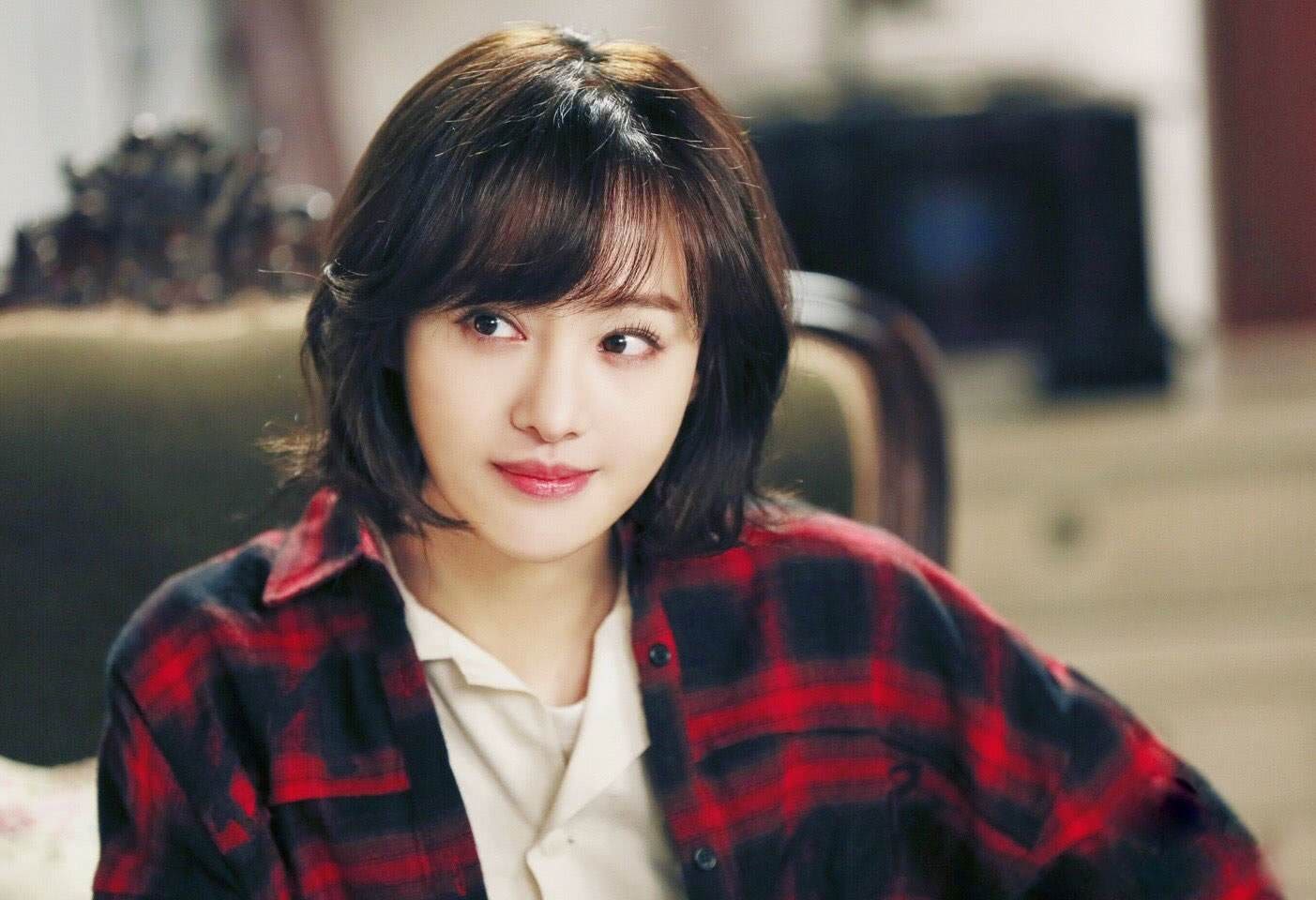 郑爽|郑爽作品下架后续：发文质疑司法权威，个人和工作室遭永久禁言