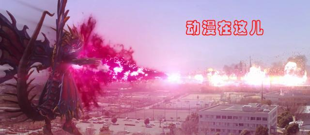 波罗斯|奥特曼：同样被穿透，美剑直接消亡，爱染和红凯只是变回人间体