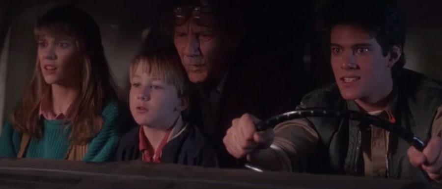 遥寄山海故 《活死人归来》：3个男孩墓室挑战试胆，途中发现铁罐，竟然看到了尸体