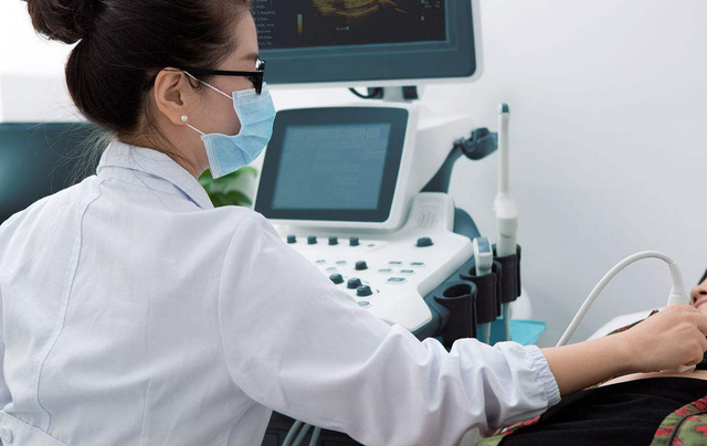 宫颈癌|女性下身若有这3表现,再难以启齿也要检查hpv,别不好意思