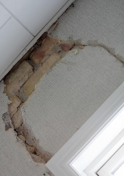 混凝土|农村砖混承重墙有裂纹是什么原因?