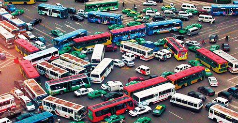 光纤 网络延迟理论上能消除么?