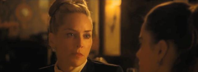 医生|电影剧情：四十六岁中年大叔为了生活，无奈做了牛郎，很受中年妇女欢迎